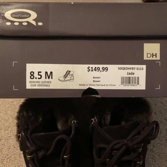 Denver Hayes Short Winter Boots - Picture 2 of 4